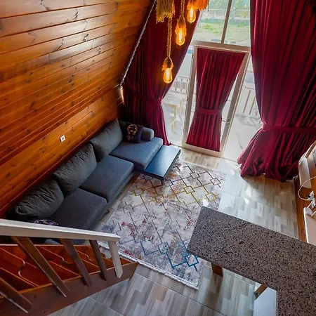 Дом отдыха Cozy Bungalow Surrounded By Nature With Shared Pool In Demre, Antalya Демре