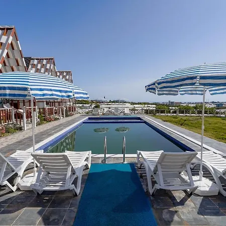 Cozy Bungalow Surrounded By Nature With Shared Pool In Demre, Antalya *